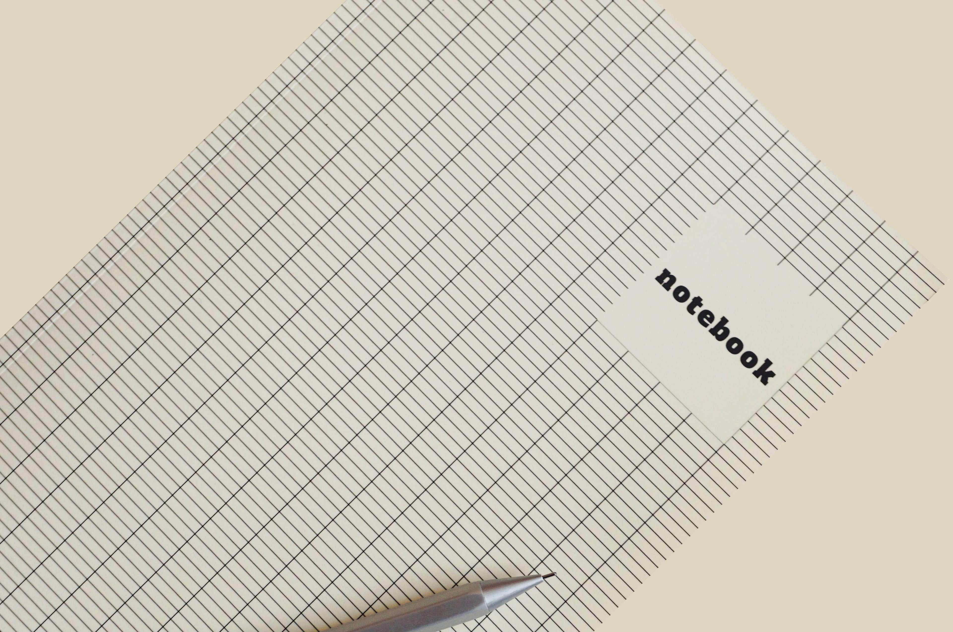PORTADA NOTEBOOK CUADRICULA RECTANGULAR